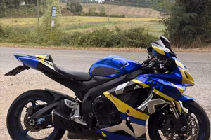 Suzuki GSX-R 600 k7