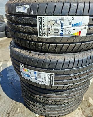 215/55/16 brigestone turanza nuovo