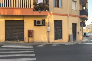 Pirri - locale trasformabile in appartamenti