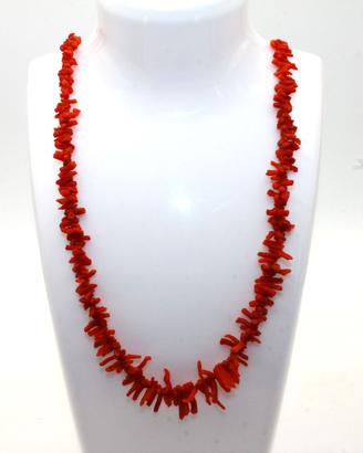 Splendida collana rami di corallo