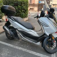 Honda Forza 300