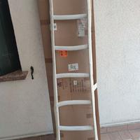 Scala in legno da arredamento