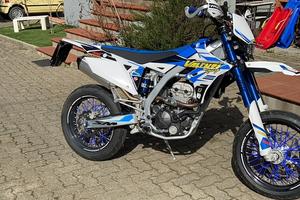 Suzuki Valenti SM 125