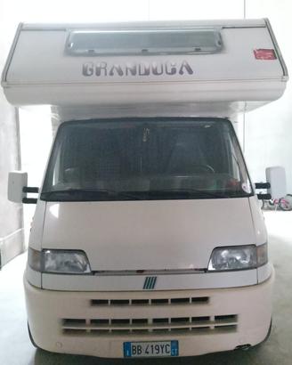 Camper Granduca Fiat Ducato - 5 posti