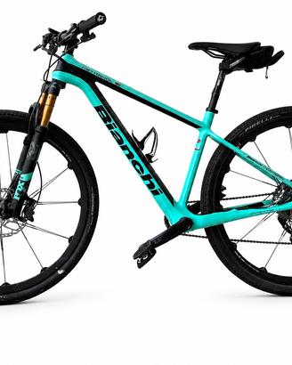 MTB Bianchi Methanol taglia M tutta carbonio
