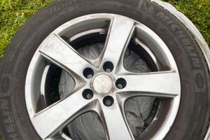 Cerchi e Gomme Opel Astra j