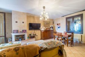 CASA SEMINDIPENDENTE A SAN PROSPERO