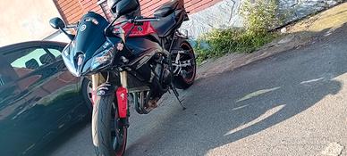 Yamaha YZF R1 - 2005