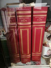 enciclopedia tre cani e dei papi