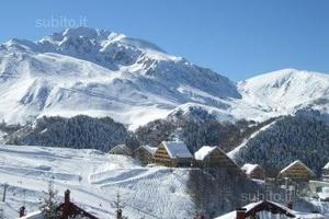 PRATONEVOSO Residence Borgo Stalle sulle piste