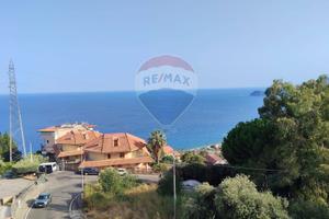 Appartamento - Letojanni