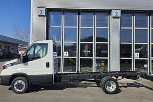 Iveco daily 35c 15 disponibile a telaio