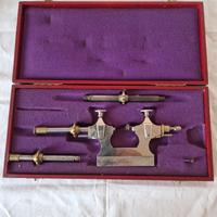 attrezzatura orologiaio tornio epoca attrezzo 