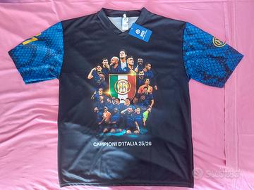 INTER T-SHIRT CAMPIONI D'ITALIA 25/26 XL