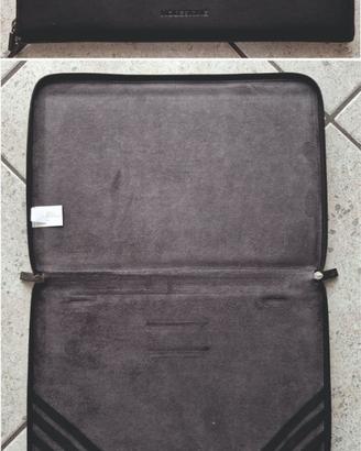 CUSTODIA PER PORTATILE MOLESKINE