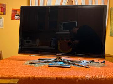 TV  e monitor  Smart TV FULL HD 40 pollici Samsung