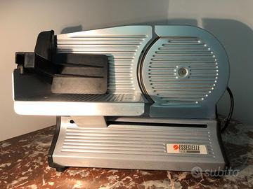 Affettatrice Essegielle Zeta 20 + Set 6 Coltelli