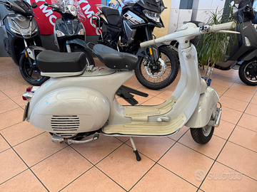 Piaggio Vespa 125 VNA2