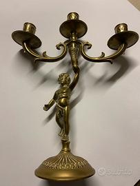 Candelabro tre fuochi in ottone cm 32 di altezza