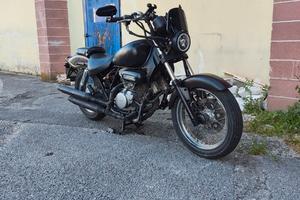 Hyosung Aquila 125- Progetto Custom incompleto