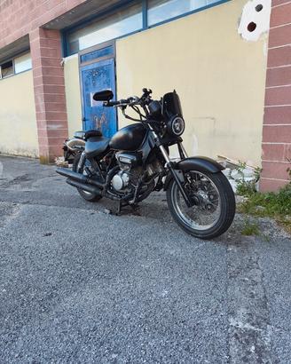 Hyosung Aquila 125- Progetto Custom incompleto