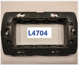 🔌 Supporto BTicino L4704 Living International