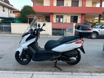 Kymco Downtown 300