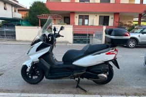 Kymco Downtown 300
