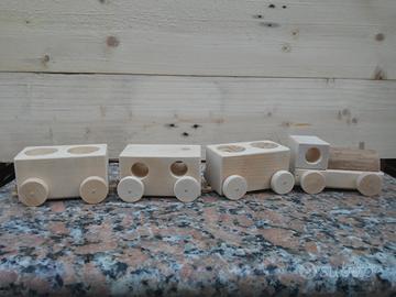 Giochi Giocattolo Trenino in legno fatto a mano