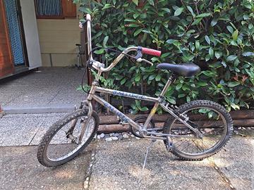 Bici BMX 20"