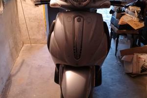 Piaggio Beverly 500