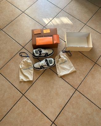 Lv trainer size 42