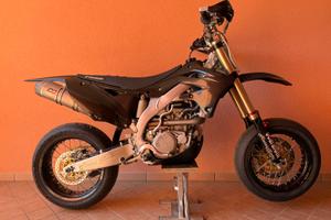 Motard pronto pista Kawasaki