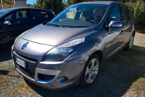 Renault Scenic Xmod 1.5 dci