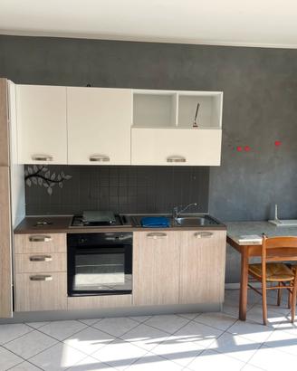 Arredamento completo per bilocale