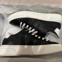 Nuovissime sneakers philippe model paris