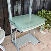 Mobiletto porta computer 