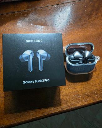 Samsung Galaxy Buds 3 Pro + cover trasparente