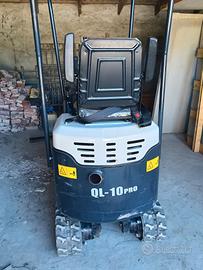 mini escavatore 10ql