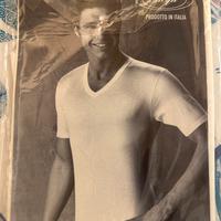 maglia intimo collo a V