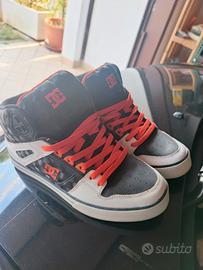 Scarpe DC a stivaletto