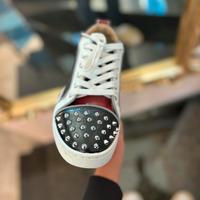 Scarpe lobuten