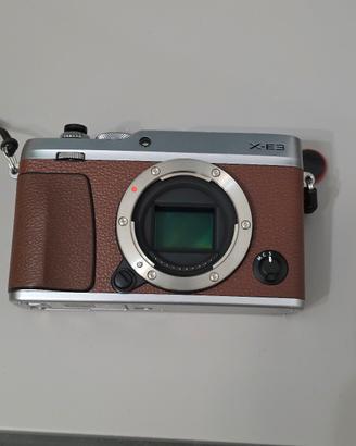 Fujifilm X-E3 brown