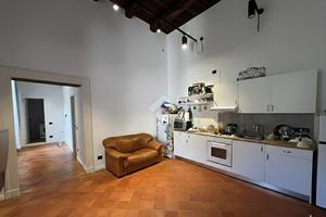 2 LOCALI A VIETRI SUL MARE