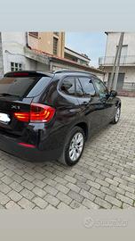 BMW X1 total black automatic ASSICURATA 1 anno ful