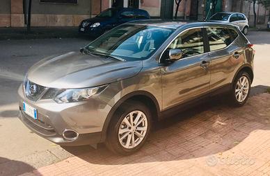 Nissan Qashqai 1.5 dci 110cv unico proprietario