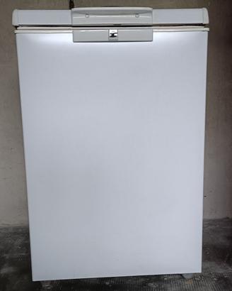 congelatore a pozzetto Whirlpool 6 sense