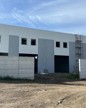 Immobile di 1840 m² con 1 locale a Acerra
