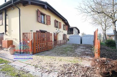 Villa di 145 m² con 5 locali a Castello d'Argile