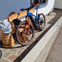 Cube Stereo Hybrid 140 HPC Actionteam 750 29 